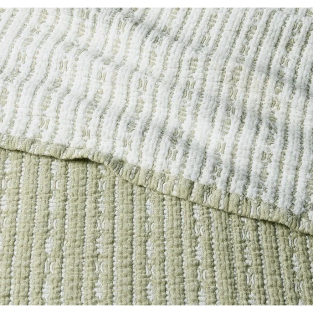 3 Piece Queen Matelasse Quilt and Shams Set Tinker Stripe Green - Threshold NEW